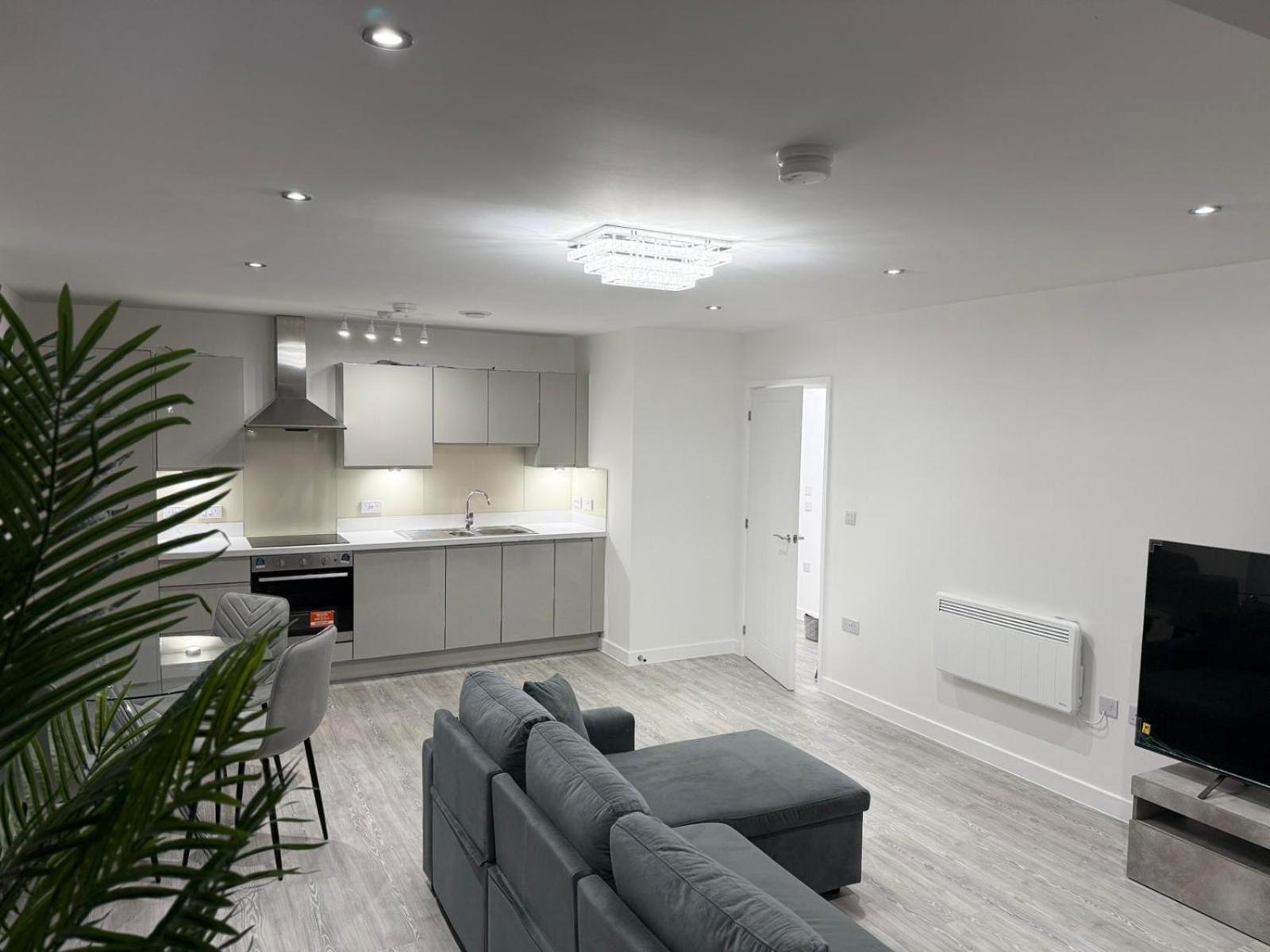 Serenity Waterfront 2 Bed Apartment Northfleet Exterior foto